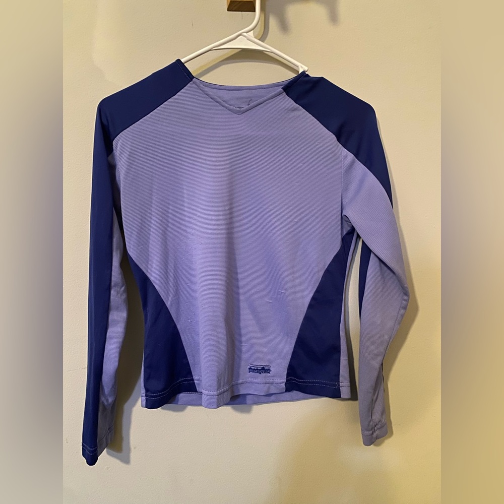 Patagonia Women's Long Sleeve Top - Light and Dark Blue